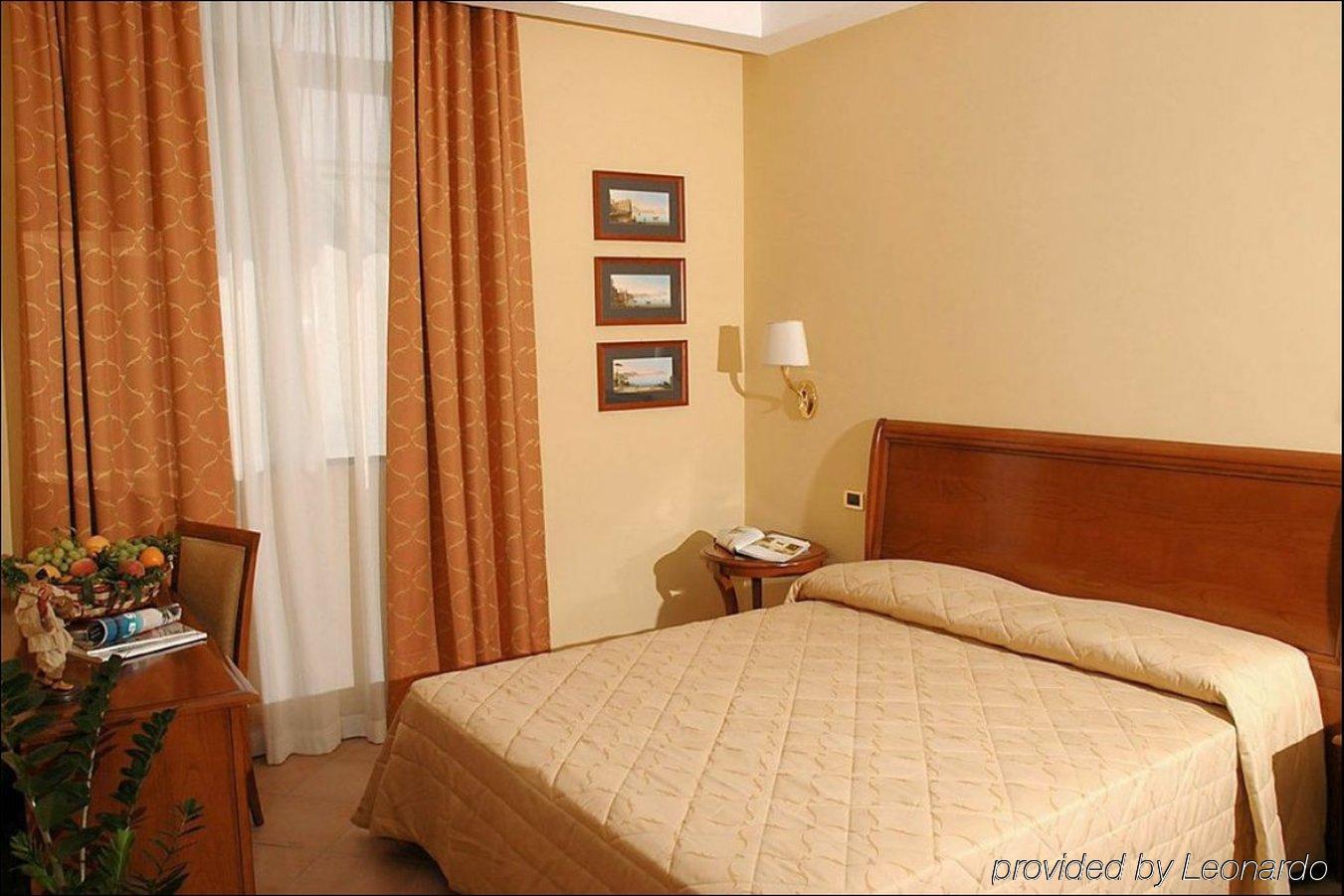 Hotel Le Cheminée Business