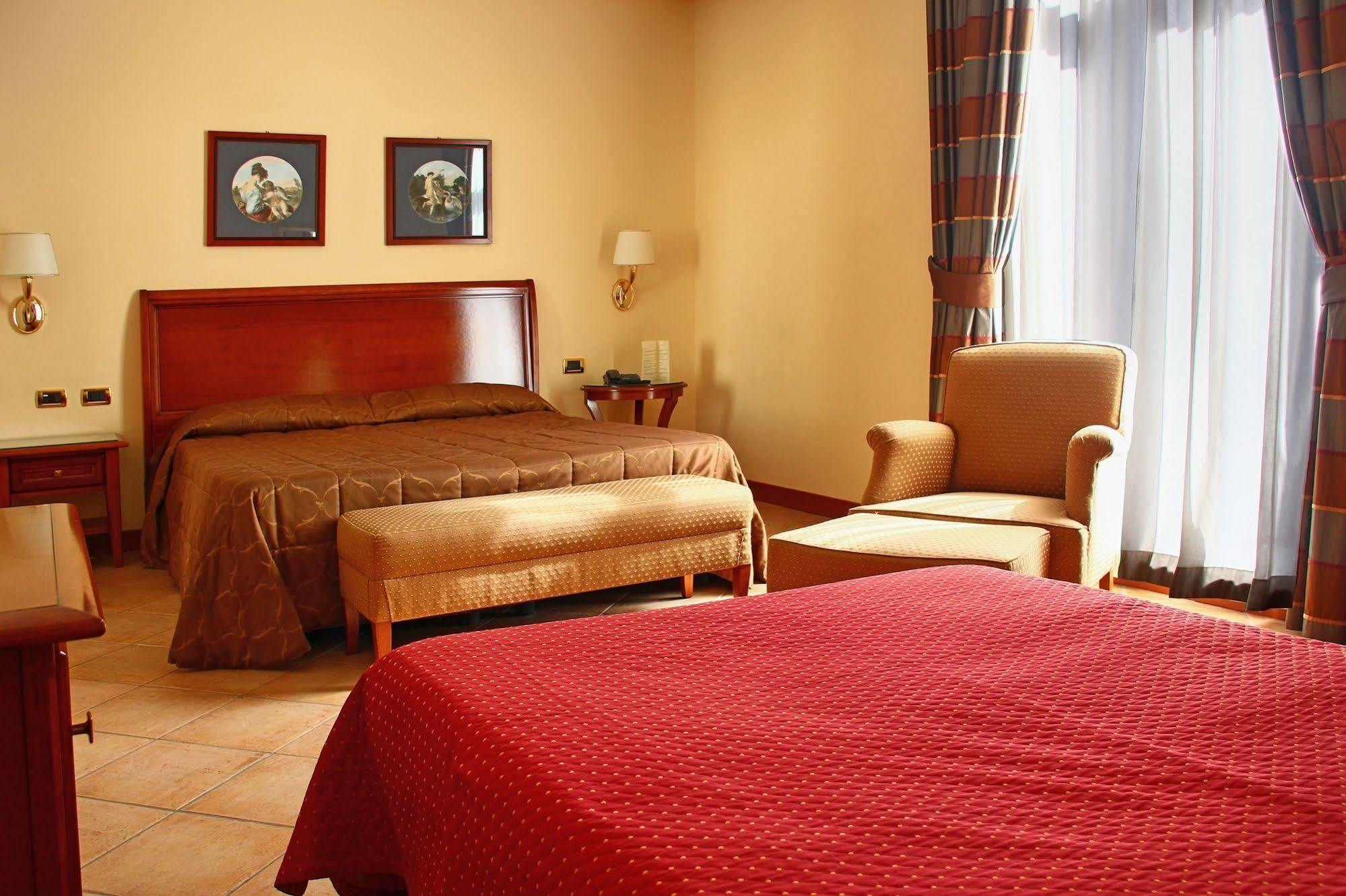 Le Cheminée Business Hotel Napoli