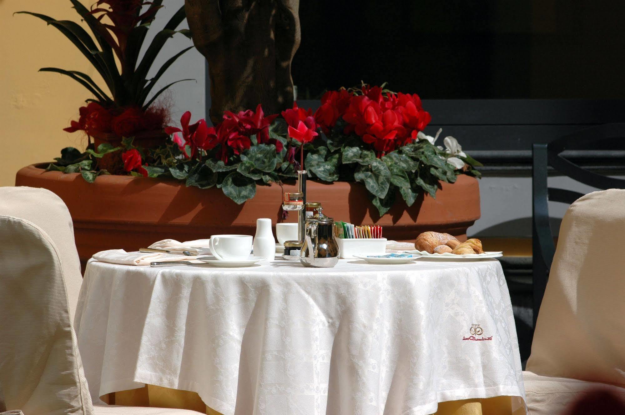 Le Cheminée Business Hotel 4*